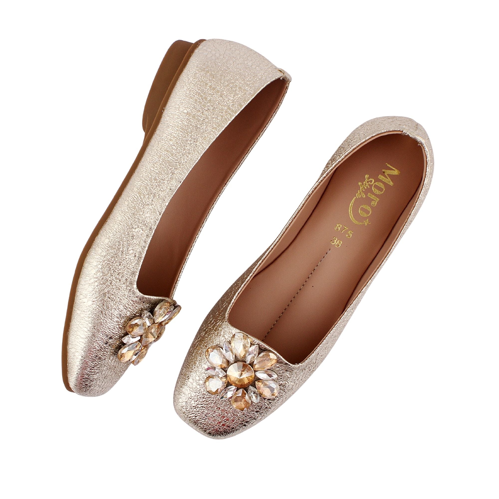 Gold Textured Pearl Pump