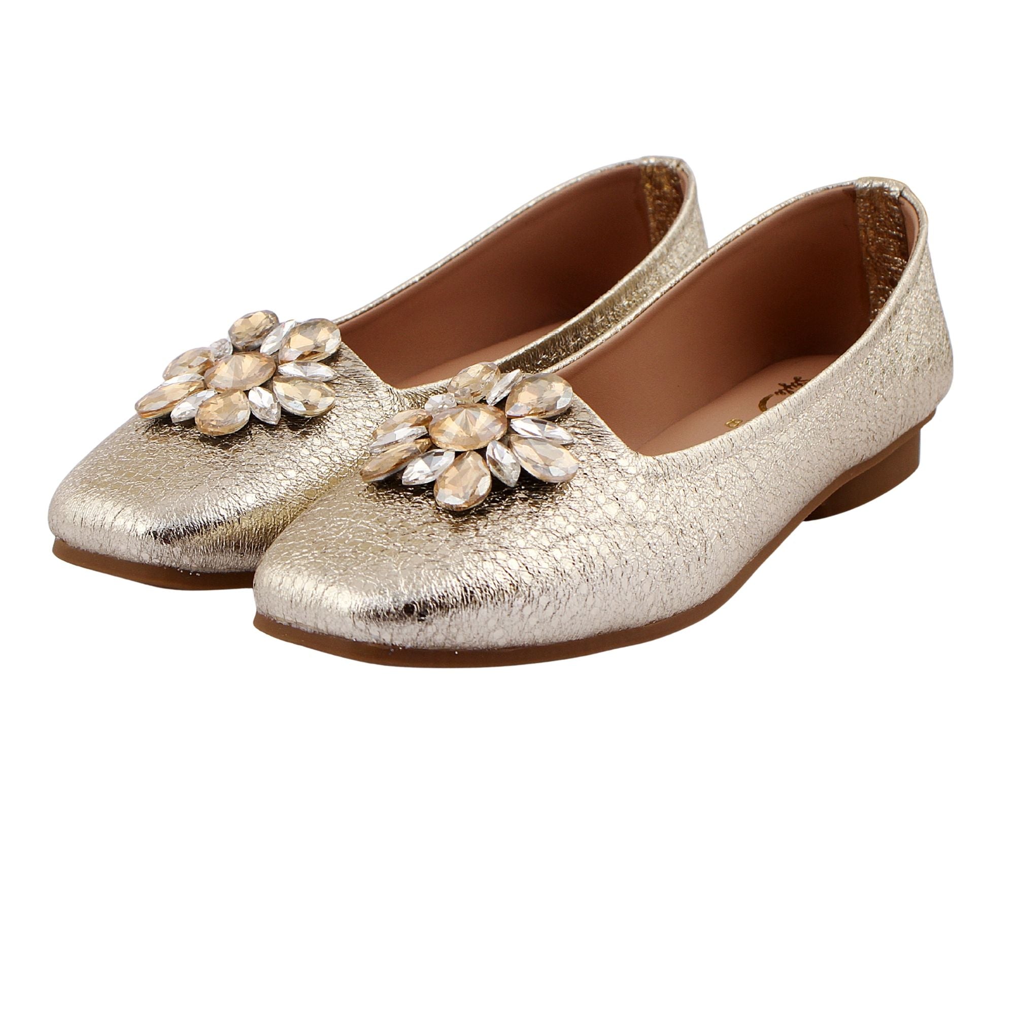 Gold Textured Pearl Pump
